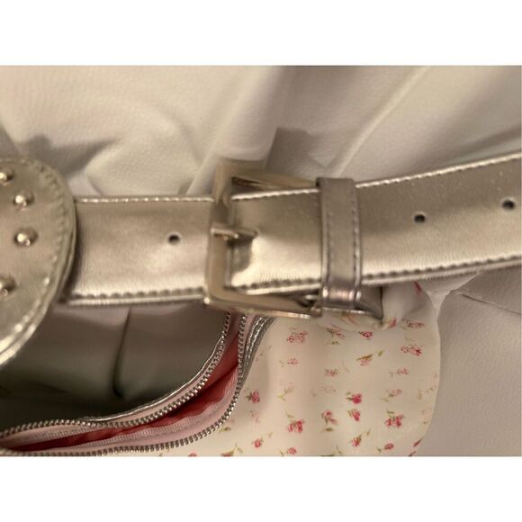 Loop NYC Courtney Rock Rose Sling Bag NWOT - Picture 11 of 16